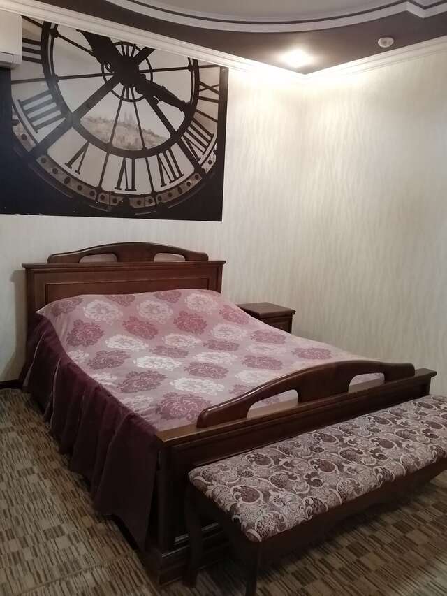 Гостиница Gold Ковров-108